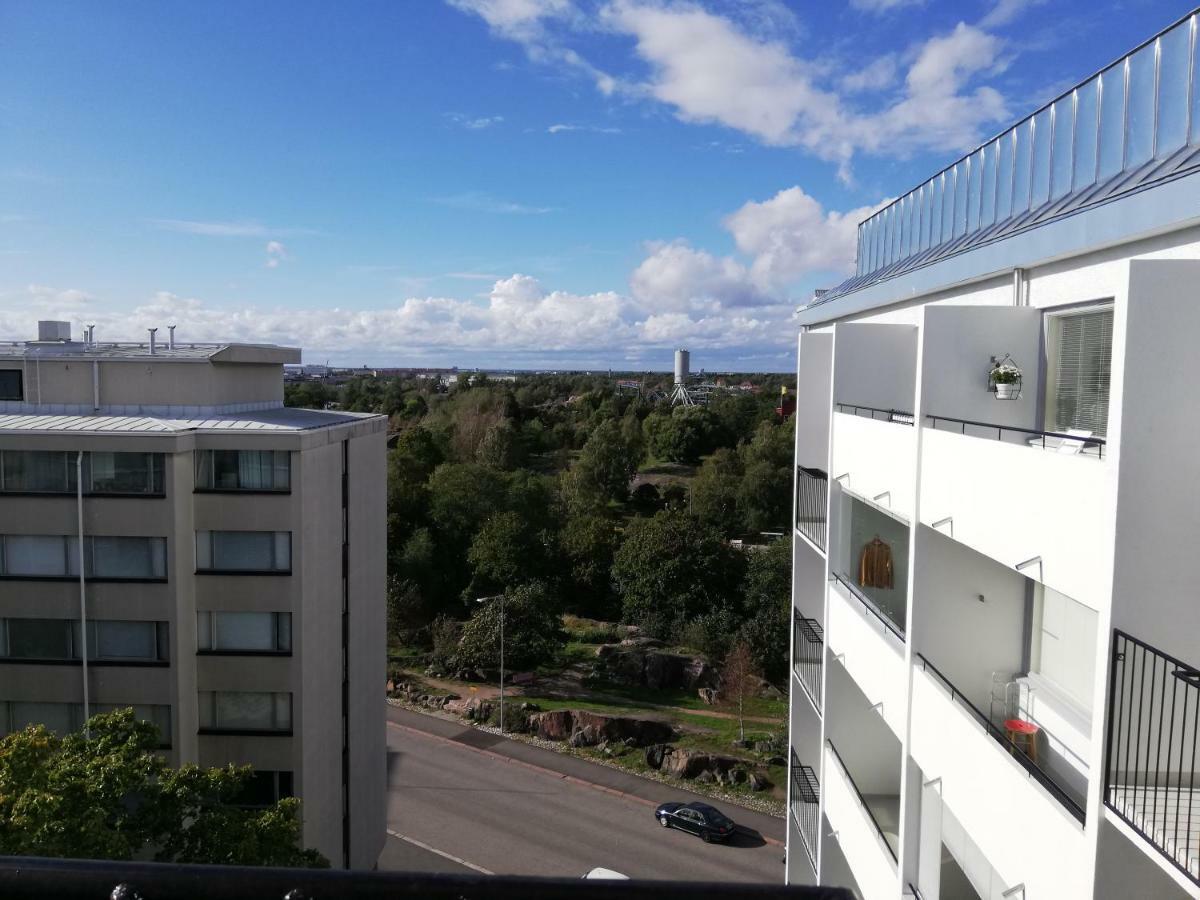 Fantastic Apartment In Hip Area Of Kallio Хельсинки Экстерьер фото